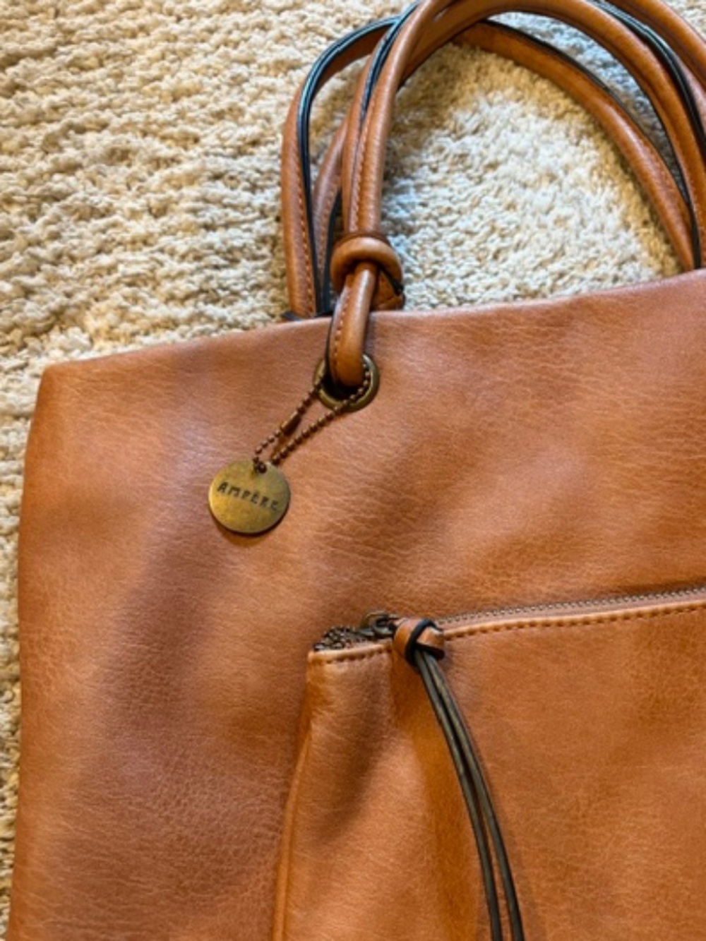 Ampere Shoulder Handbag - Picture 5 of 5